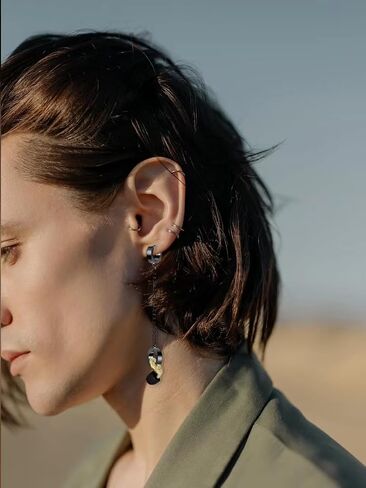 Earplugs Earring, Earring Holder Compatible with Loop Ear Plugs, Ear Plugs Earrings Holder, Earring Holder for Concert Noise Cancelling Ear Plugs, Pitch-Black in Saudi Arabia