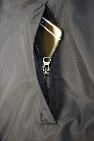 سترة Adoretex للجنسين للأولاد والنساء والرجال والفتيات in Kuwait