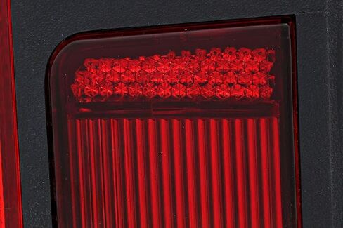 لصالح Jeep Wrangler Tail Light Lamp 2007 2008 2009 2010 2011 2012 2014 2015 2015 2017 2017 Driver Left Side in Saudi Arabia