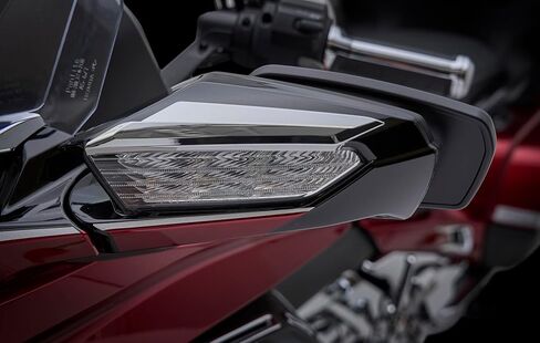 Goldstrike PANOVISTA™ Extended Convex Mirrors for Goldwing in Saudi Arabia