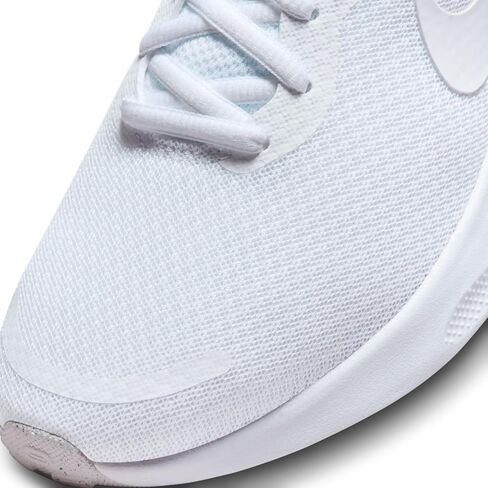 Nike Women's Revolutin 7 Sneaker in Saudi Arabia