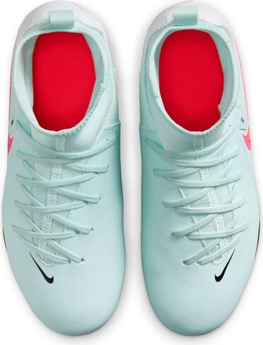 Nike Unisex-Child Low-top Sneakers in Saudi Arabia