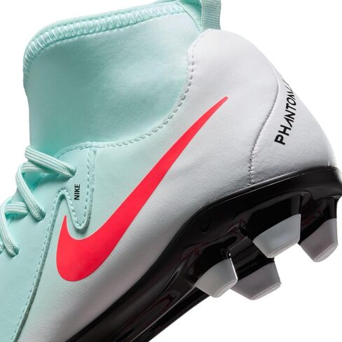 Nike Unisex-Child Low-top Sneakers in Saudi Arabia