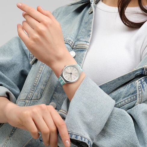 Swatch للجنسين ساعة مشاهدة خضراء من الفولاذ المقاوم للصدأ الكوارتز ساعة الشاطئ in Kuwait