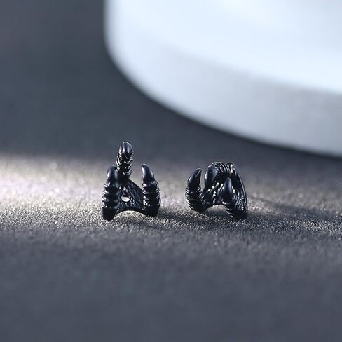 Dragon Claw Through Stud Earrings for Women Goth Punk Bone Claw Earring Rock Hip Hop Earring Halloween Stainless Steel Gothic Vintage Jewelry Accessories in Saudi Arabia