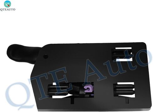 PM Auto Front Left Inner Door Handle for 2000-2006 GMC Yukon in Saudi Arabia