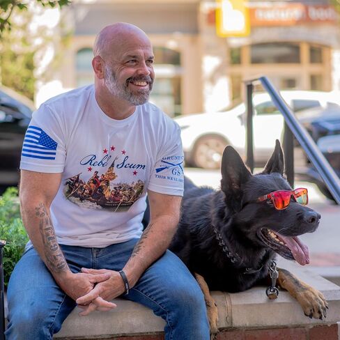 Grunt Style Rebel Scum Men's T-Shirt in Saudi Arabia