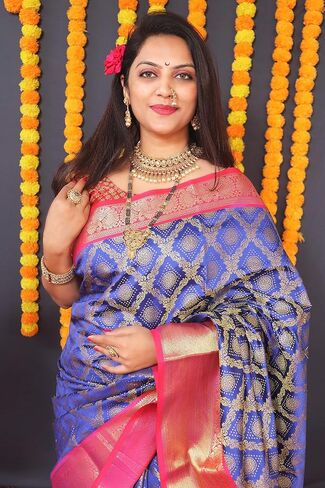 Women's Kanjivaram Soft Silk Saree With Blouse Piece in Kuwait