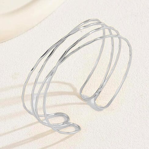 Roe Dolph Gold Arm Cuff Cuff Cuff Cuff Jewelry Gold Cuff Bangle Bangle in Kuwait