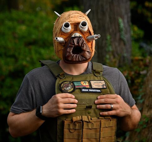 Star Warz Endor Scout Trooper Park Ranger Patch Funny Funder | بقع النجوم وارز بواسطة Redheheadtshirts | تصحيح الروح المعنوية مضحك Scout Trooper Patch in Saudi Arabia