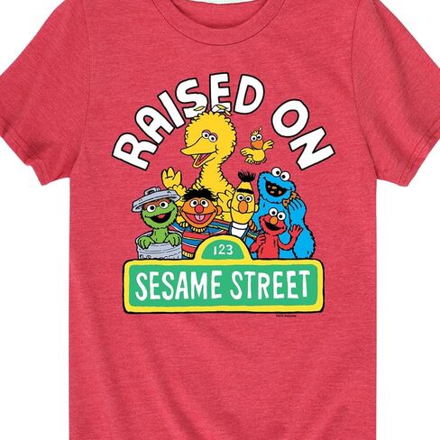 Sesame Street- نشأ على قميص رسومات شارع Sesame Street و Toddler in Kuwait