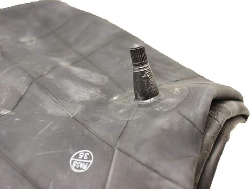 خدمة Premium تنفيذ Tyre Inner Tube TR15CW STEM 10.5L-18 12.5L-18 12.5L-20 in Saudi Arabia