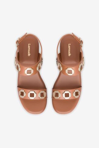 Larroodé Milan Flatform Sandal في جلود الكراميل in Saudi Arabia