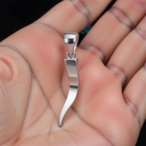 US Jewels 925 Sterling Silver Triangular Pendant ، 28 مم in Saudi Arabia