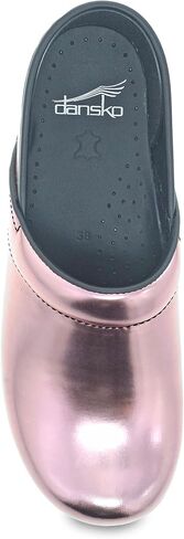 قباقيب Dansko Professional من الكروم سهلة الارتداء للنساء - نعل هزاز ودعم قوس للراحة - مثالية للمحترفين طويلي الأمد - خدمة الطعام، ومتخصصي الرعاية الصحية، كروم ذهبي 5.5-6 M US in Saudi Arabia