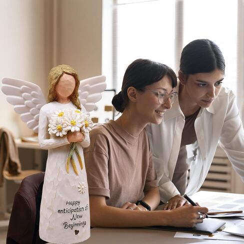 هدايا بدايات جديدة للنساء ، هدايا وداع لزملاء العمل ، زميل في العمل يترك هدية ، بداية جديدة ، وداعا ، حظا سعيدا ، الطلاق ، الانفصال ، التخرج ، تمثال ملاك باليد (أبيض) in Kuwait