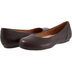 SoftWalk Women's Sonoma Ballet Flat in Kuwait