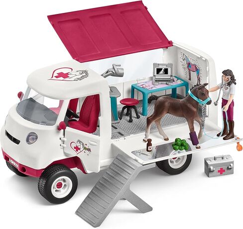 مجموعة لعبة Schleich Horse Club Sarah's Baby Horse Care Toy - Little Farm Care Care Horse و Little Farm و Puppy with Assessories Play Toy Toy For Boys and Girls ، هدية للأطفال الذين تتراوح أعمارهم بين 5 سنوات in Kuwait