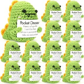 12 PCS Mini Funny Funny Epiral Dinosaur Higds Handmade Crochet Dino مع Card Pocket Dinosaur Hug Hights Up Hompts for Women Men Family Friends Home Home Decoration in Kuwait