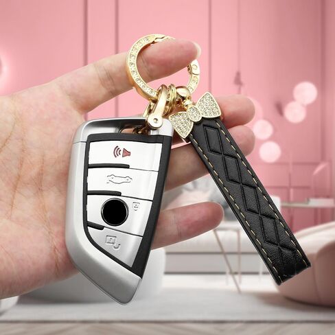 Car Keychain for Women Wristlet, Cute Leather Keychain with 360 Degree Rotatable, Anti-lost D-Ring Design in Saudi Arabia