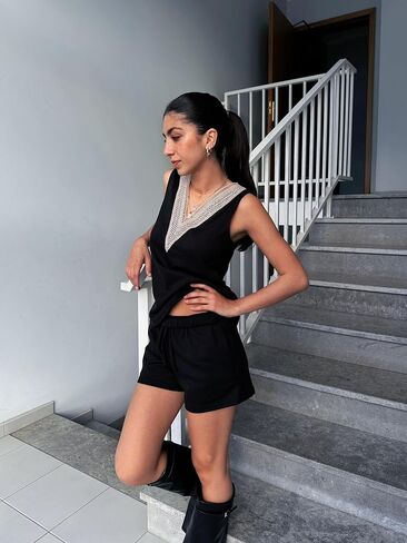 Ekouaer Pajama Sets for Women 2 Piece Tank Top and Shorts Waffle Knit Lounge Set with Lace V-neck PJ Loungewear in Saudi Arabia