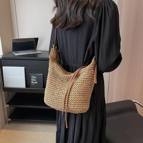 Gets Handwoven Round Rattan Bag Straw Crossbody Shoulder Bag for Women Bohemian Straw Tote Bag Beach Carrying Handbag in Kuwait