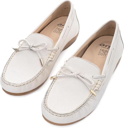 ARA MOCCASIN النسائية in Kuwait