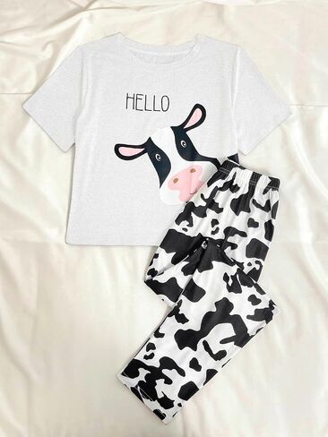 Wdirara Women's Graphic Printwear Round Round Neck Tee Short Tee and Pants Pajamas in Saudi Arabia