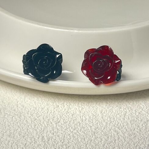 Vintage Red Rose Flower Rings Black Rose Band Rings Punk Gothic Open Statement Adjustable Flower Rings for Women Valentine Halloween Party Jewelry in Saudi Arabia