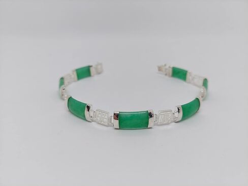 GREEN JADE Link Bracelet. 7 Jade link section Bracelet in Sterling Silver. Best gift for her and for him. 8.5 Inches. Jade LOVER. in Saudi Arabia