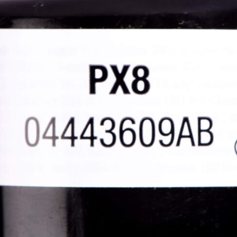 MOPAR PX8 Black Clear Coat 2018 Jeep JL Wrangler Touch Up Paint أصلي 5 أوقية رذاذ Aerosol Can 4443609AB in Saudi Arabia