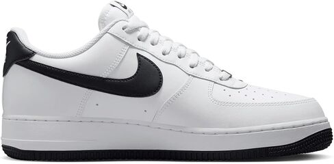 Nike Men's Low-Top Sneakers in Saudi Arabia