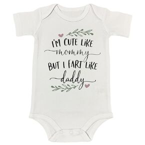 Daddy's Little Girl - Mommy's Whole World Bodysuit I'm Cute Like Mommy But I Fart Like Daddy Romper هدية استحمام مرحة (0-6 أشهر، رومبر لطيف بأكمام قصيرة) in Kuwait