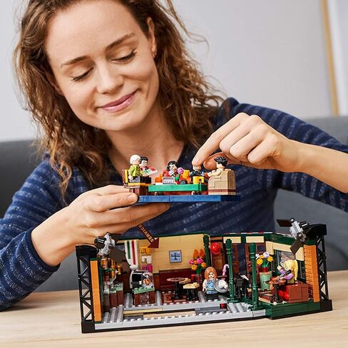 LEGO Ideas 21319 Central Perk Building Kit (1,070 Pieces) in Saudi Arabia