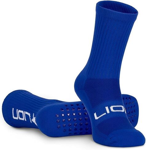 مجموعة Lion Kids لكرة القدم تتضمن جوارب للإمساك وواقيات صغيرة للساق وأكمام جورب - المجموعة المثالية للاعبي كرة القدم الشباب in Kuwait