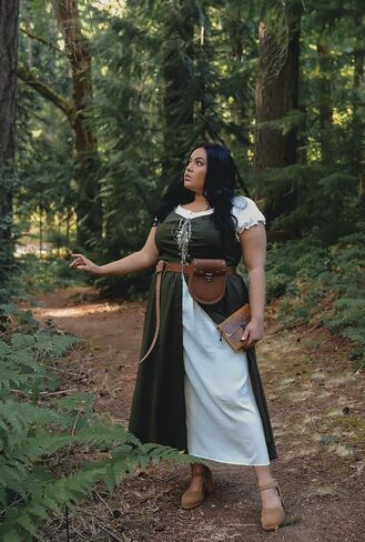 Scarlet Darkness Women Renaissance Dress Peasant Medieval Dress Short Sleeve Maxi Dress in Kuwait