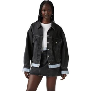 سترة Levi's مقاس 90s للسيدات (متوفرة أيضًا بمقاس إضافي) in Kuwait