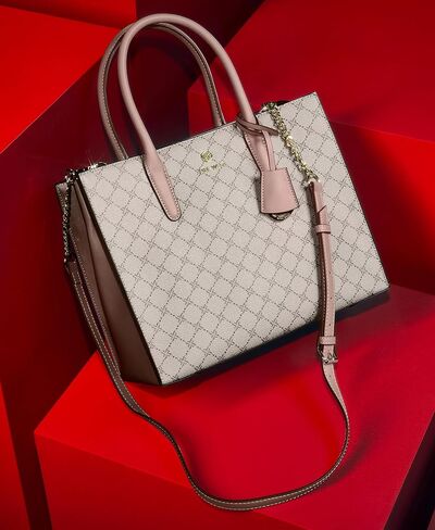 Nine West Siera Shopper in Kuwait