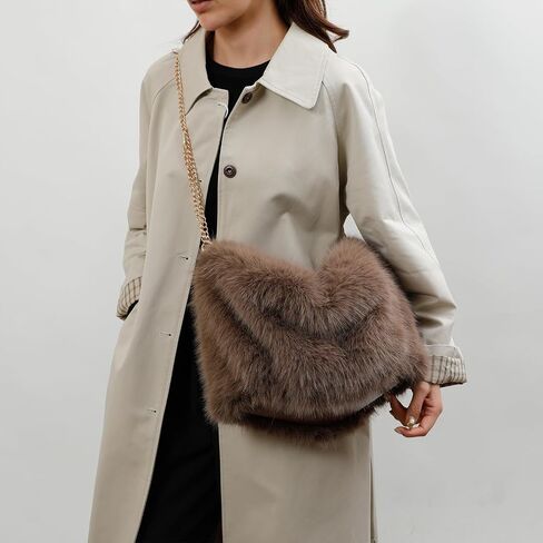 Furry Purse Winter Fluffy Bags for Women Fuzzy Tote Bag Handbags Faux Fur Bag Fluffy Shoulder Crossbody Bag in Kuwait