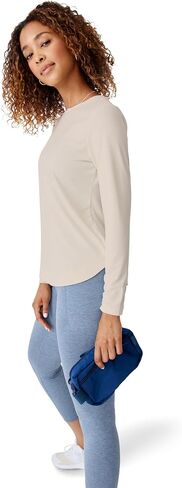 يوكي للسيدات النشط النشط Everivay Long Sleeve Crew Neck Tee in Saudi Arabia