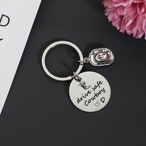 Eilygen Drive Safe Cowboy Keychain 26 رسائل هدايا مفاتيح الصديق للزوج هدية الهدية الغربية للسائق الجديد in Saudi Arabia