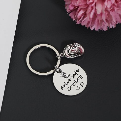 Eilygen Drive Safe Cowboy Keychain 26 رسائل هدايا مفاتيح الصديق للزوج هدية الهدية الغربية للسائق الجديد in Saudi Arabia