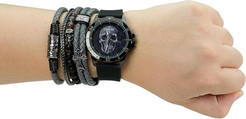 ساعة جمجمة للرجال مع طقم سوار قابل للتكديس، وسوار من السيليكون in Kuwait