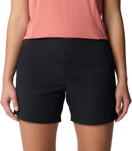 Mountain Hardwear Women's Dynama W Short in Saudi Arabia