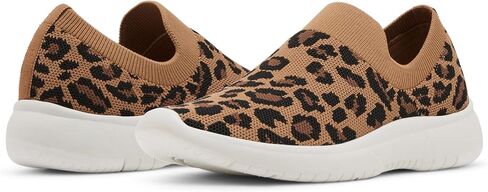 Blondo Women's Karen Sneaker, Red Knit, 9 in Kuwait