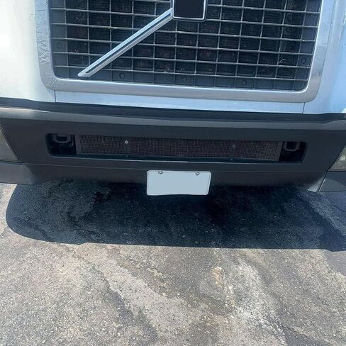 تغطية مركز Ecotric Front Pumper Cover متوافق مع 2004-2017 Volvo VNL Truck Series 300 430 630 670 730 780 استبدال لـ # 82728568 مصد. in Saudi Arabia