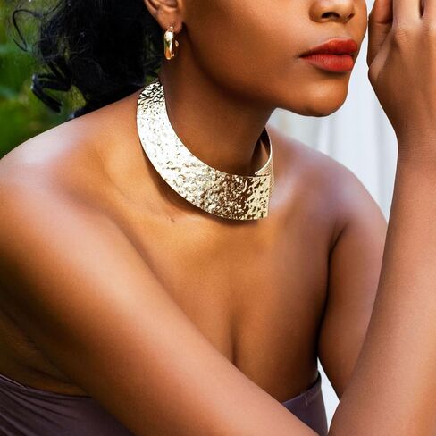 Gold Collar Necklace for Women Trendy African Jewelry Minimalist Statement Choker Metal Jewelry Gifts for Parties, Evenings, and Everyday Wear in Saudi Arabia