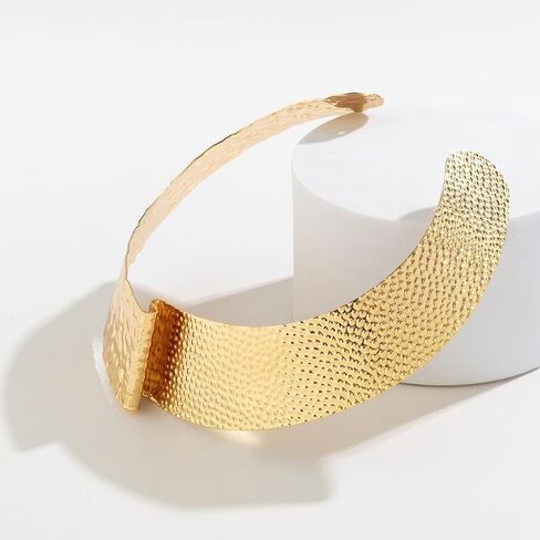 Gold Collar Necklace for Women Trendy African Jewelry Minimalist Statement Choker Metal Jewelry Gifts for Parties, Evenings, and Everyday Wear in Saudi Arabia