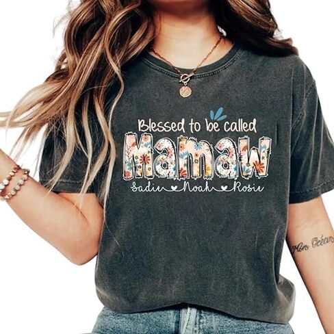 Personalized Mama Shirt - Custom Sweatshirt for Women, My Favorite People Call Me Mama in Kuwait