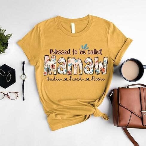 Personalized Mama Shirt - Custom Sweatshirt for Women, My Favorite People Call Me Mama in Kuwait